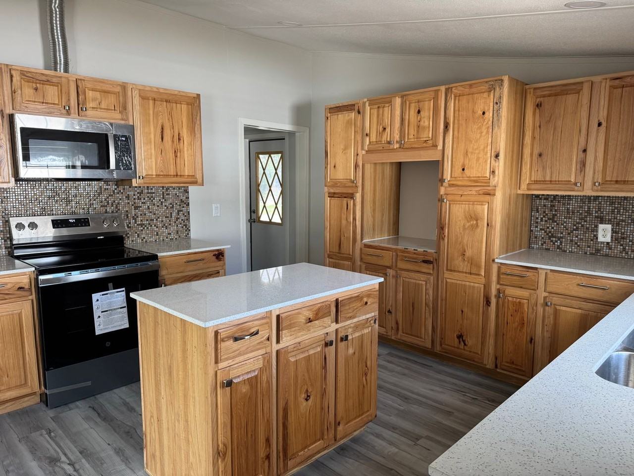 4612 County Road 616 - Photo 3 of 13