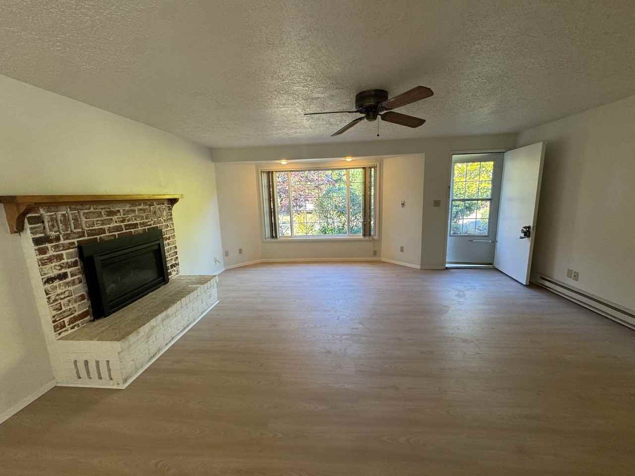 307 Nw 25th St - Photo 5 of 16