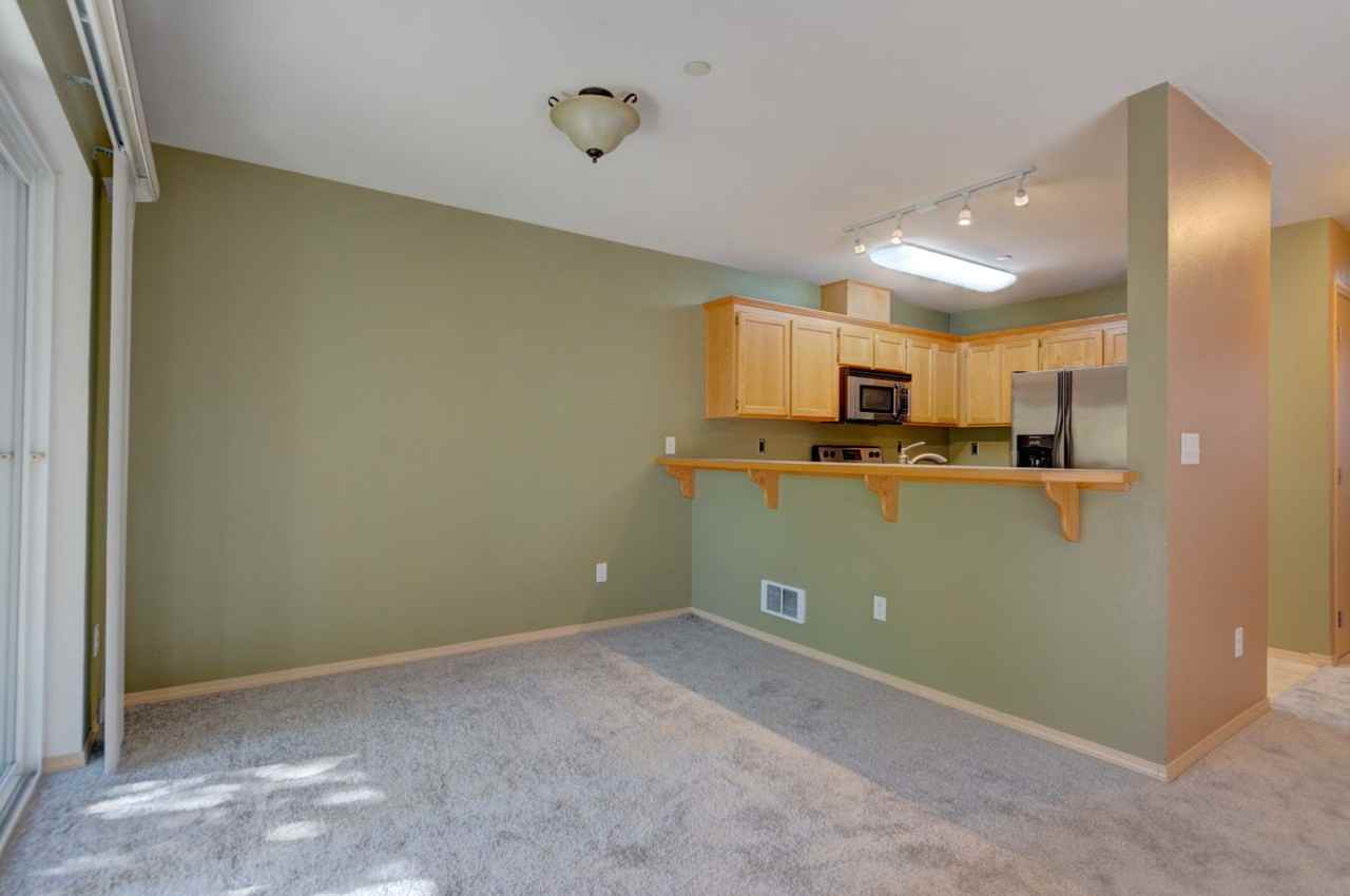 1700 Sw Mulberry Pl Apt A301 - Photo 5 of 15
