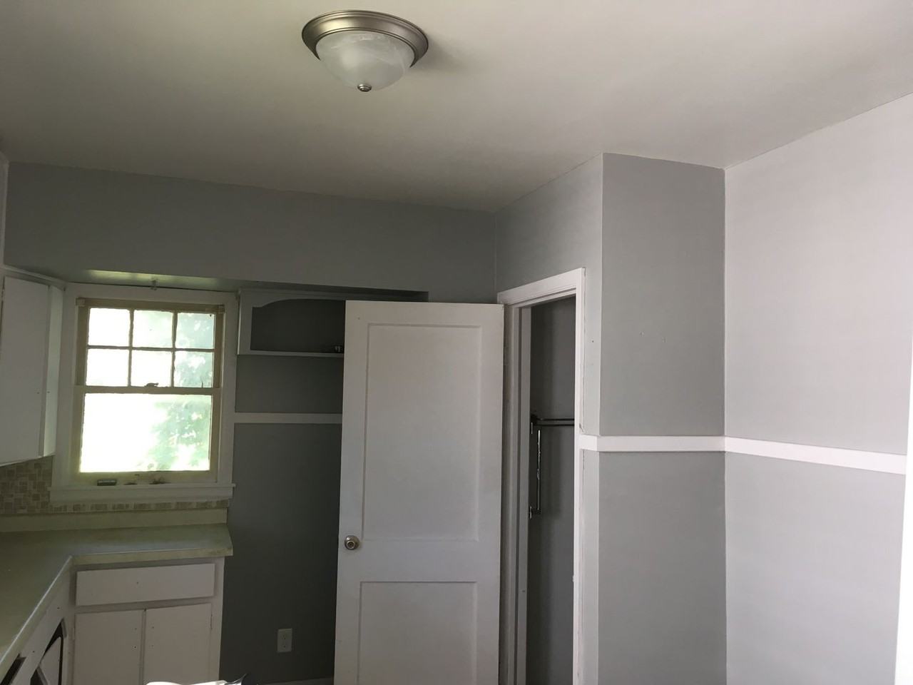 228 Sherman Ave - Photo 5 of 8