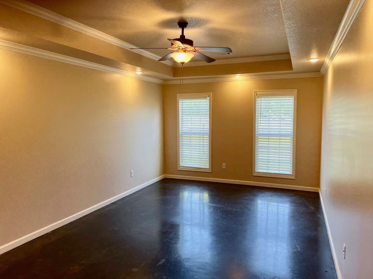 6010 Beaver Creek Ln - Photo 3 of 19