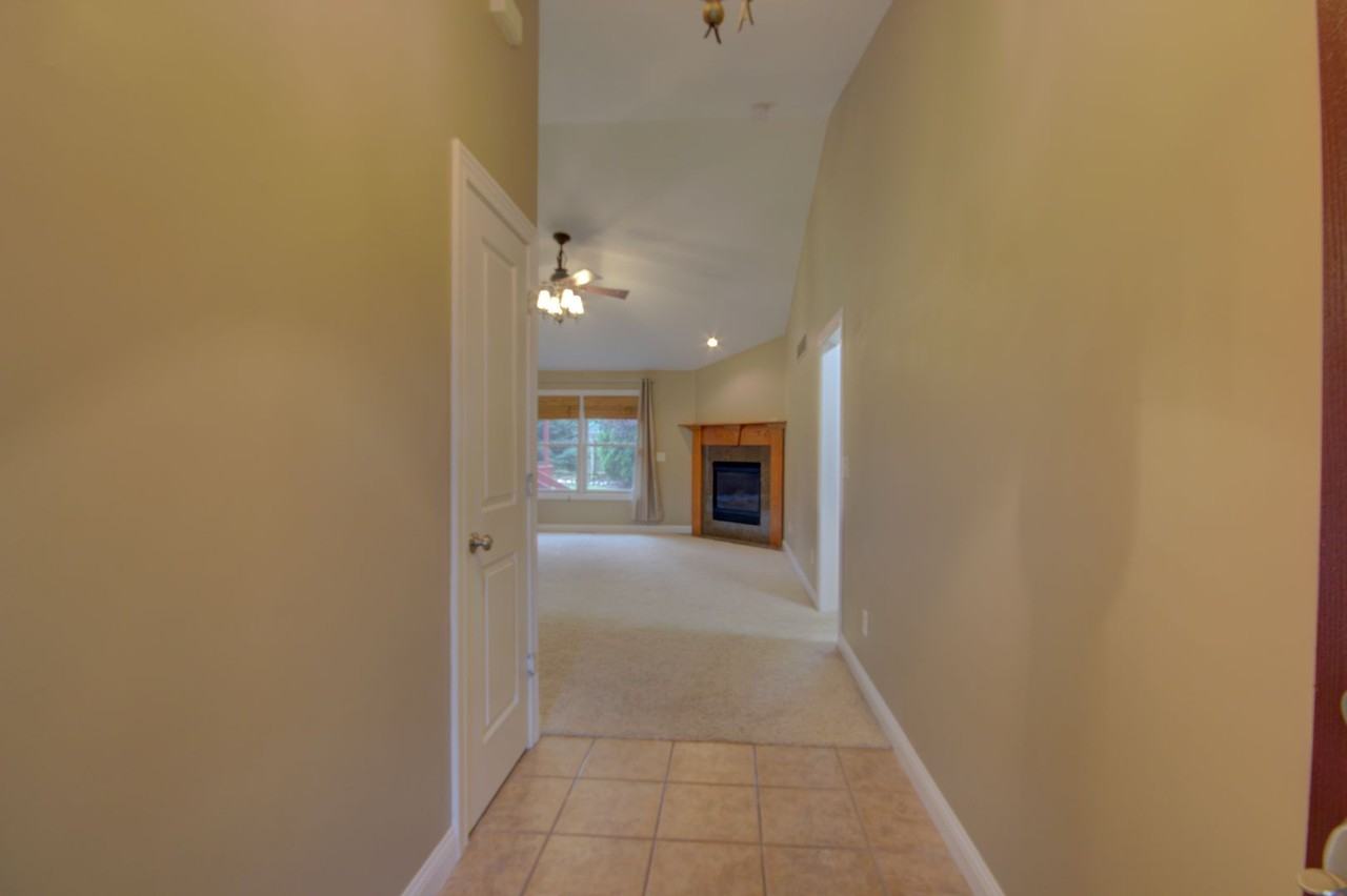 2215 W 59th St - Photo 2 of 47