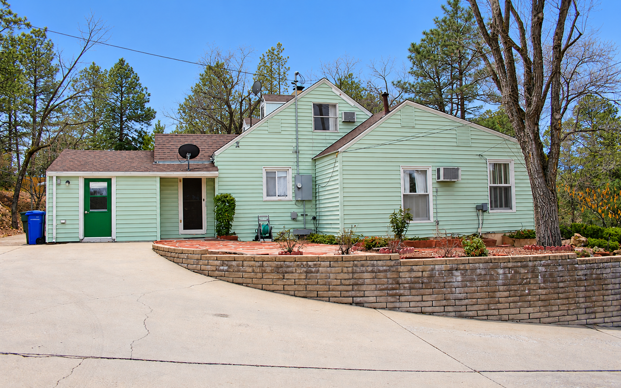 809 Coronado Ave - Photo 2 of 33