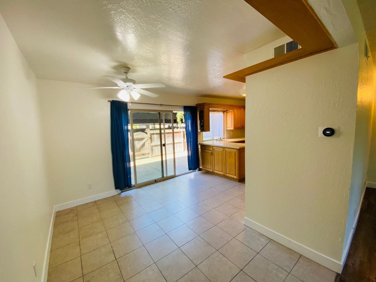 8868 La Riviera Dr - Photo 5 of 30
