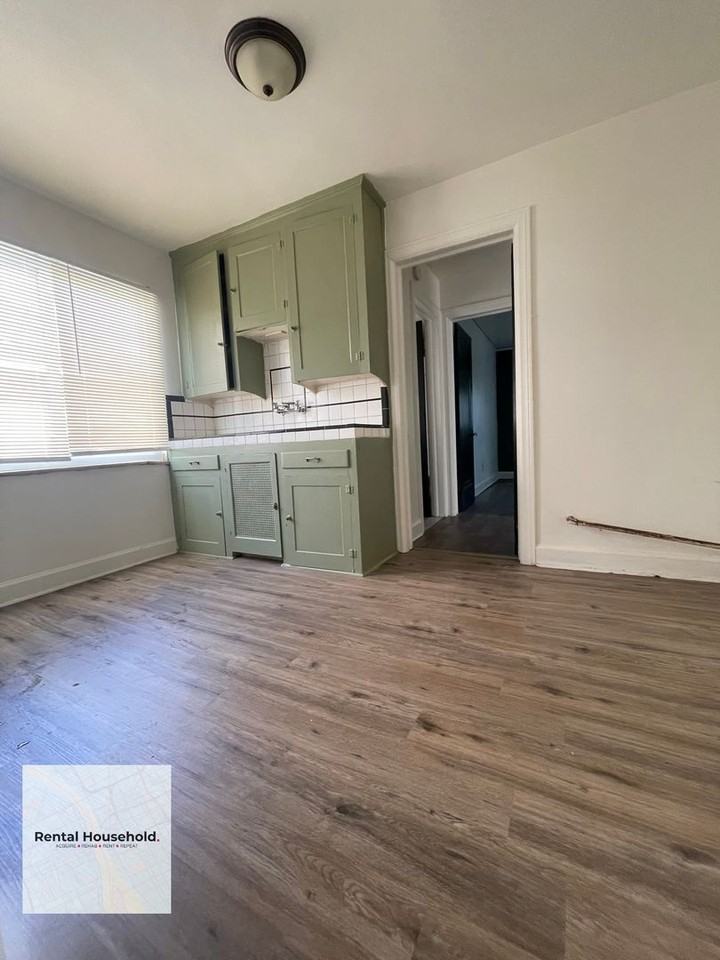 16820 Rockdale St - Photo 3 of 15