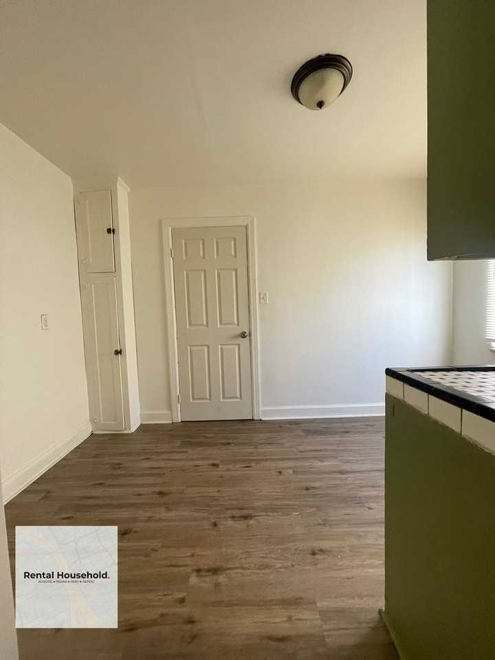 16820 Rockdale St - Photo 5 of 15