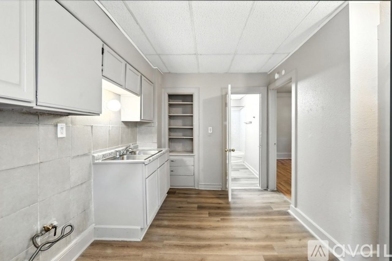 3402 N 3rd St - Photo 7 of 9