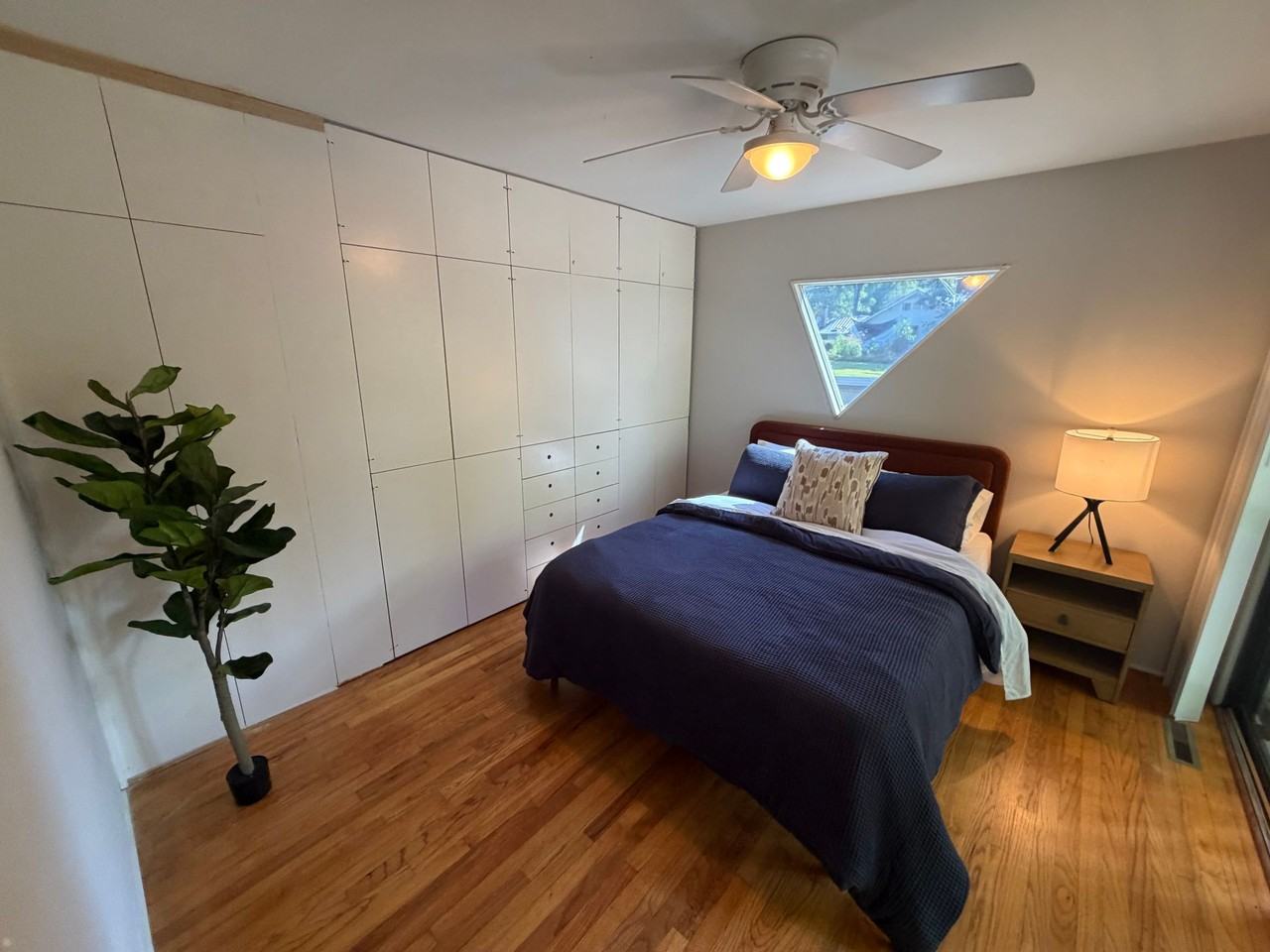 North Clemson Ave, 210 - Photo 5 of 14