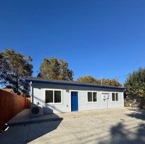 506 E Walnut St - Photo 1 of 1