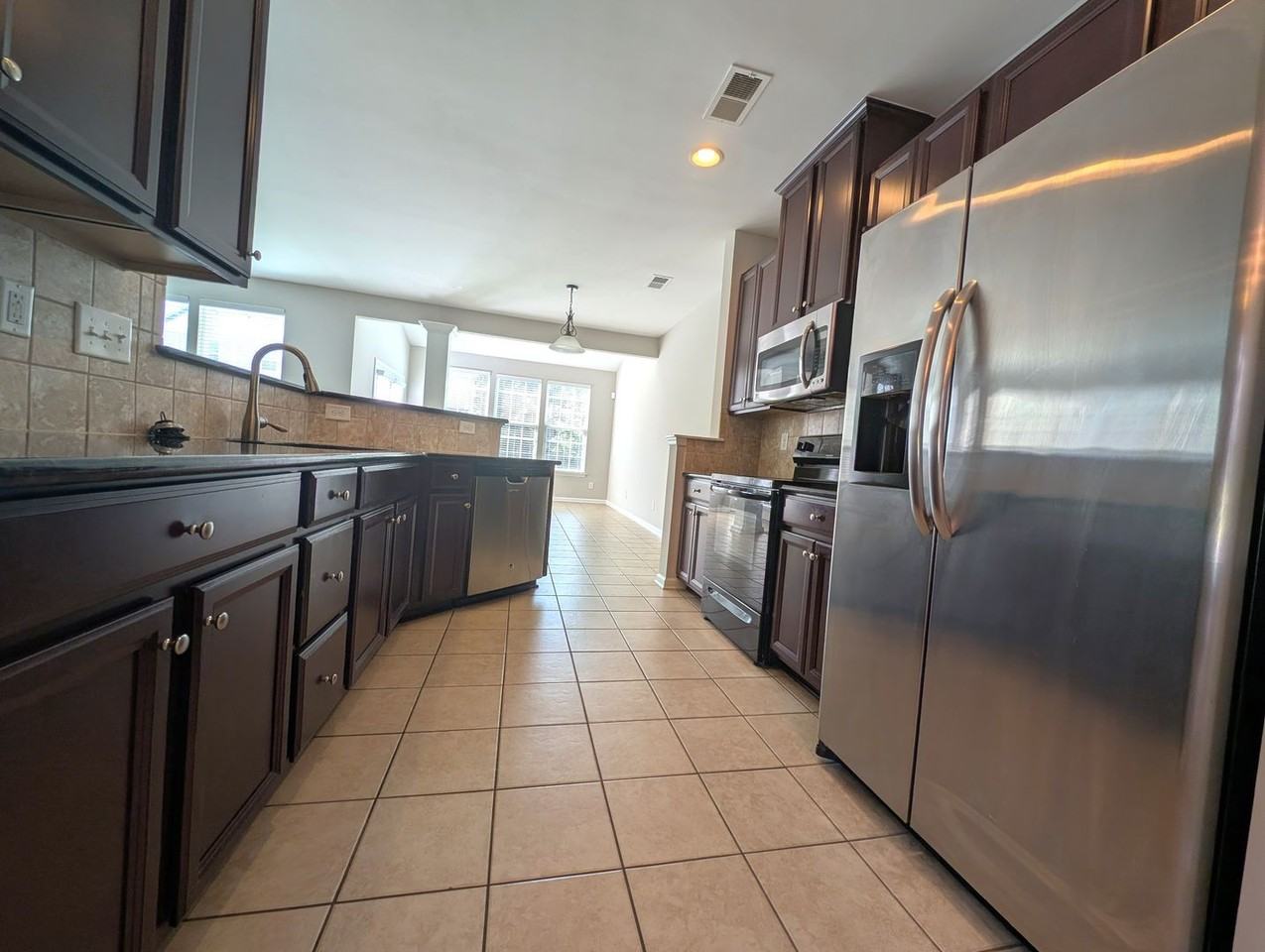 16314 Magnolia Woods Ln - Photo 4 of 22