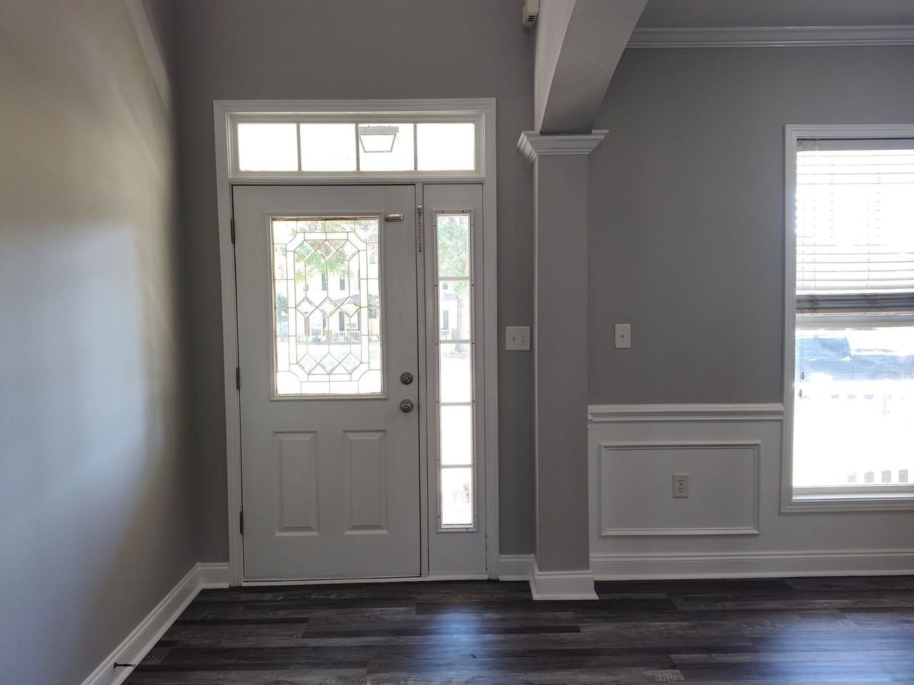 9008 Magna Ln - Photo 3 of 34