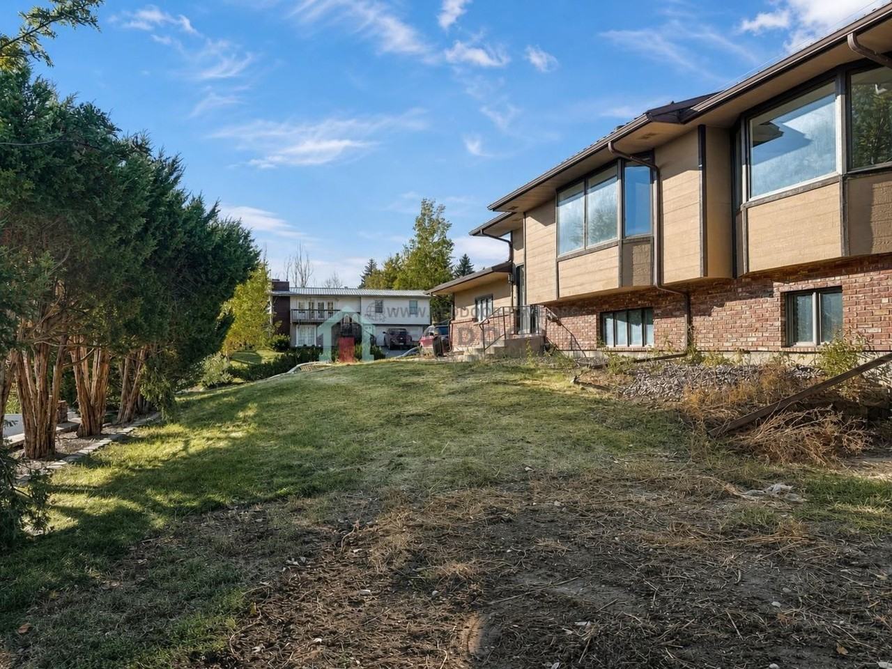 2909 3rd St Nw - Photo 5 of 7