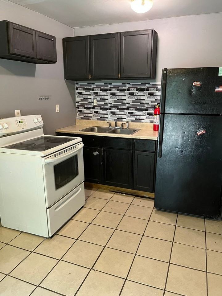 37333 Anderson Rd - Photo 4 of 12