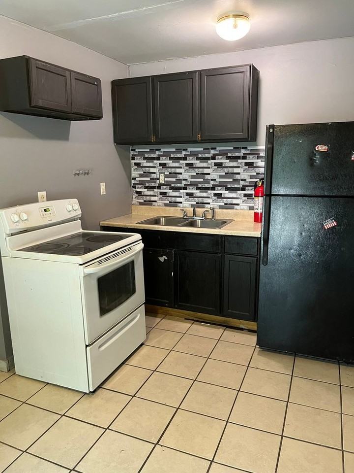 37333 Anderson Rd - Photo 6 of 12