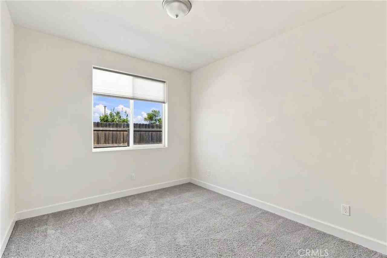 794 Hickok Cir - Photo 7 of 16