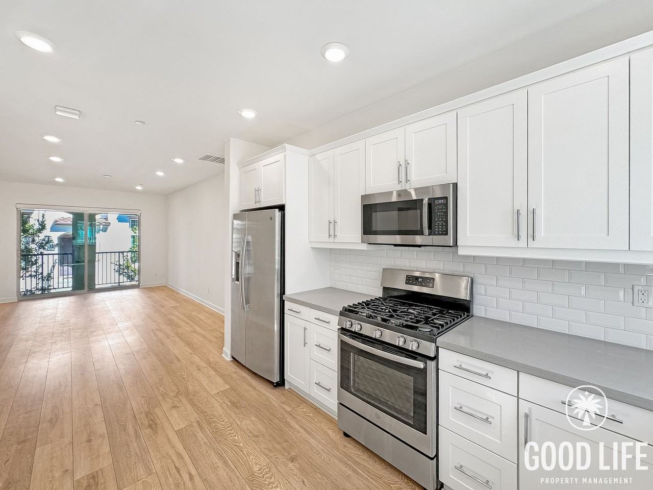 4366 Pacifica Way #3 - Photo 5 of 21