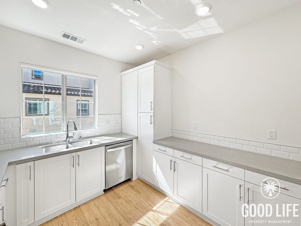 4366 Pacifica Way #3 - Photo 6 of 21
