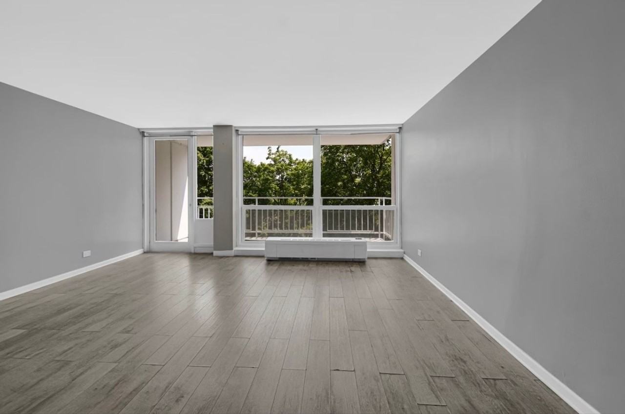 601 E 32nd St - Photo 7 of 19