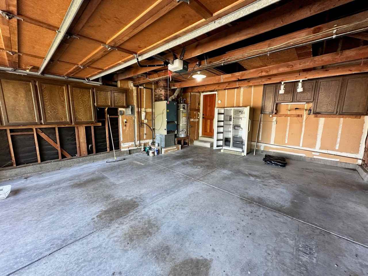 2480 Porterfield Ct - Photo 3 of 48