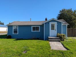 featured image of 13915 Holly Ln
