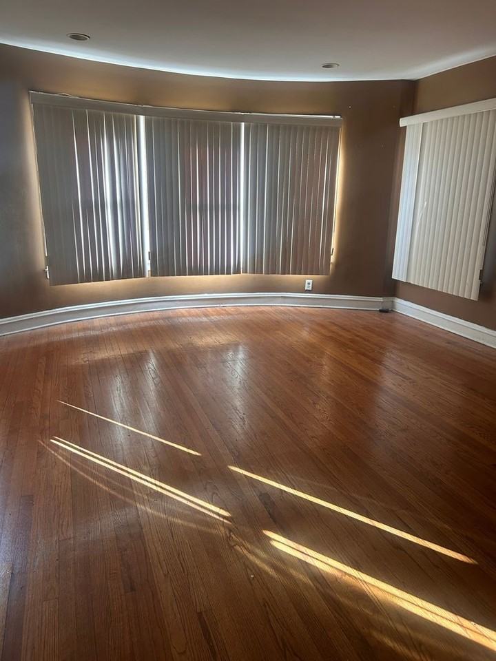 8235 S Marshfield Ave - Photo 5 of 24