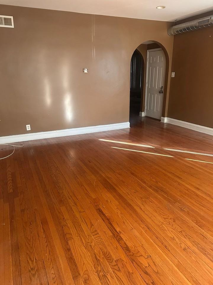 8235 S Marshfield Ave - Photo 6 of 24
