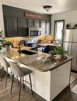 featured image of 1123 N Lakewind St
