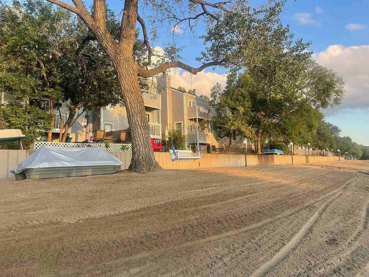 1123 N Lakewind St - Photo 6 of 30