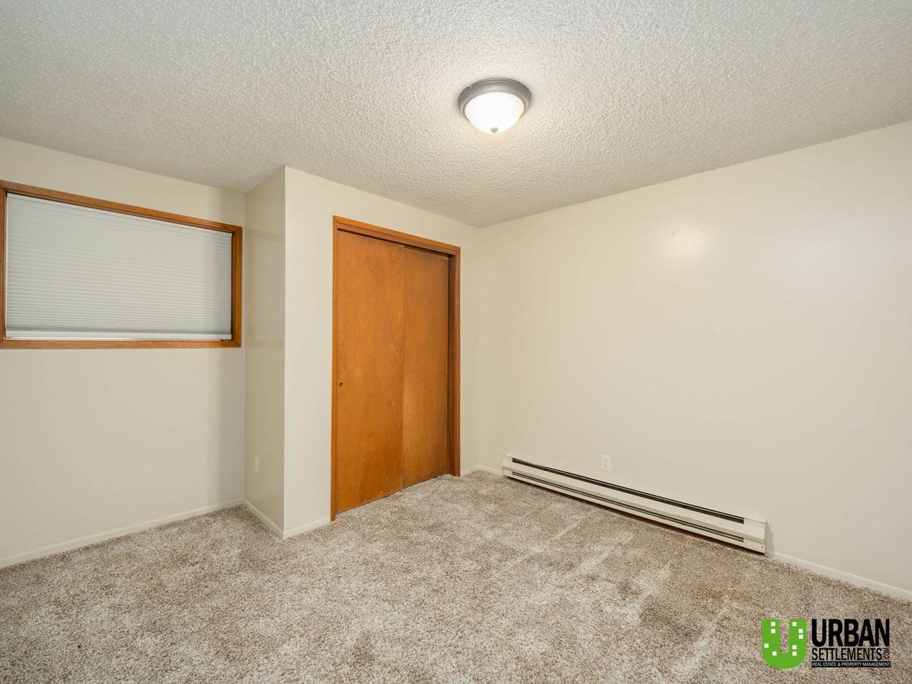 629 E Providence Ave - Photo 4 of 16