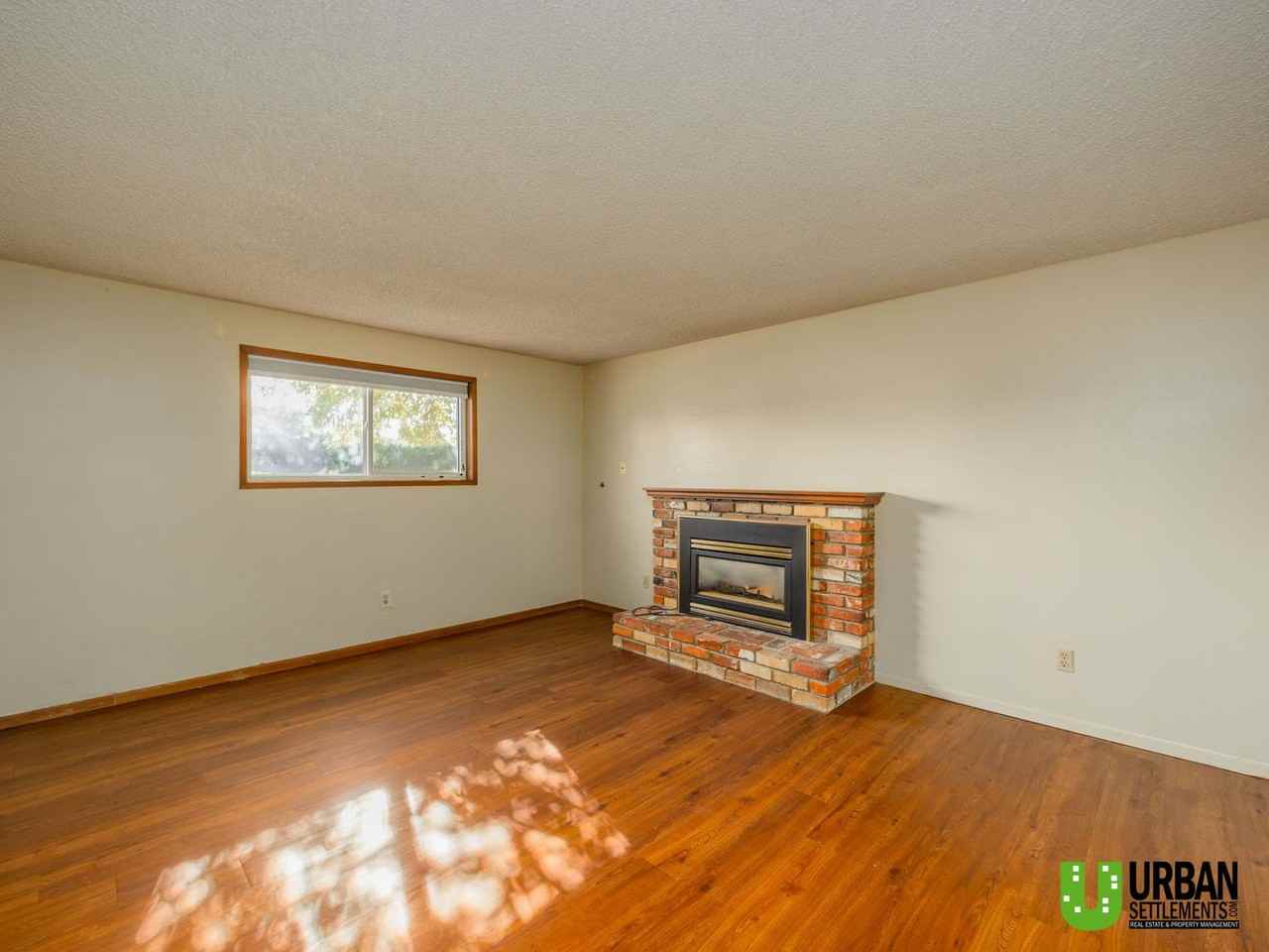 629 E Providence Ave - Photo 7 of 16