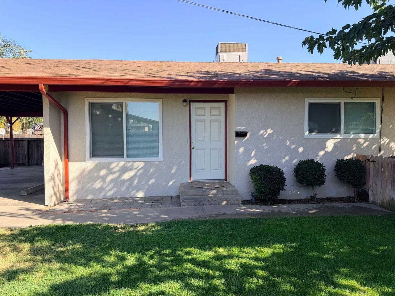 740 W Olive Ave - Photo 2 of 14