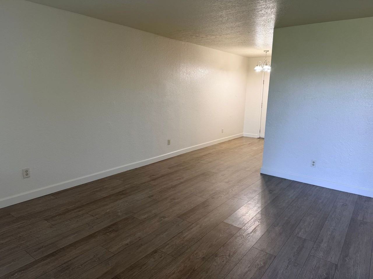 740 W Olive Ave - Photo 4 of 14
