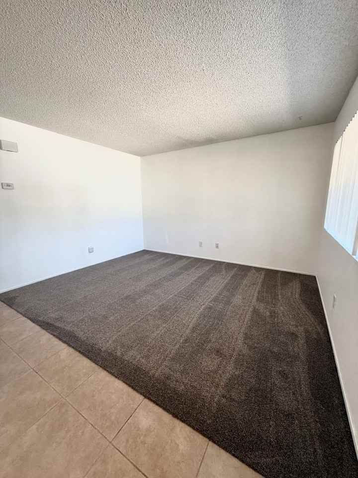 1839 Kimberly Dr - Photo 3 of 18