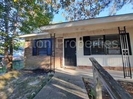 featured image of 8 8 Loquat Court A & B