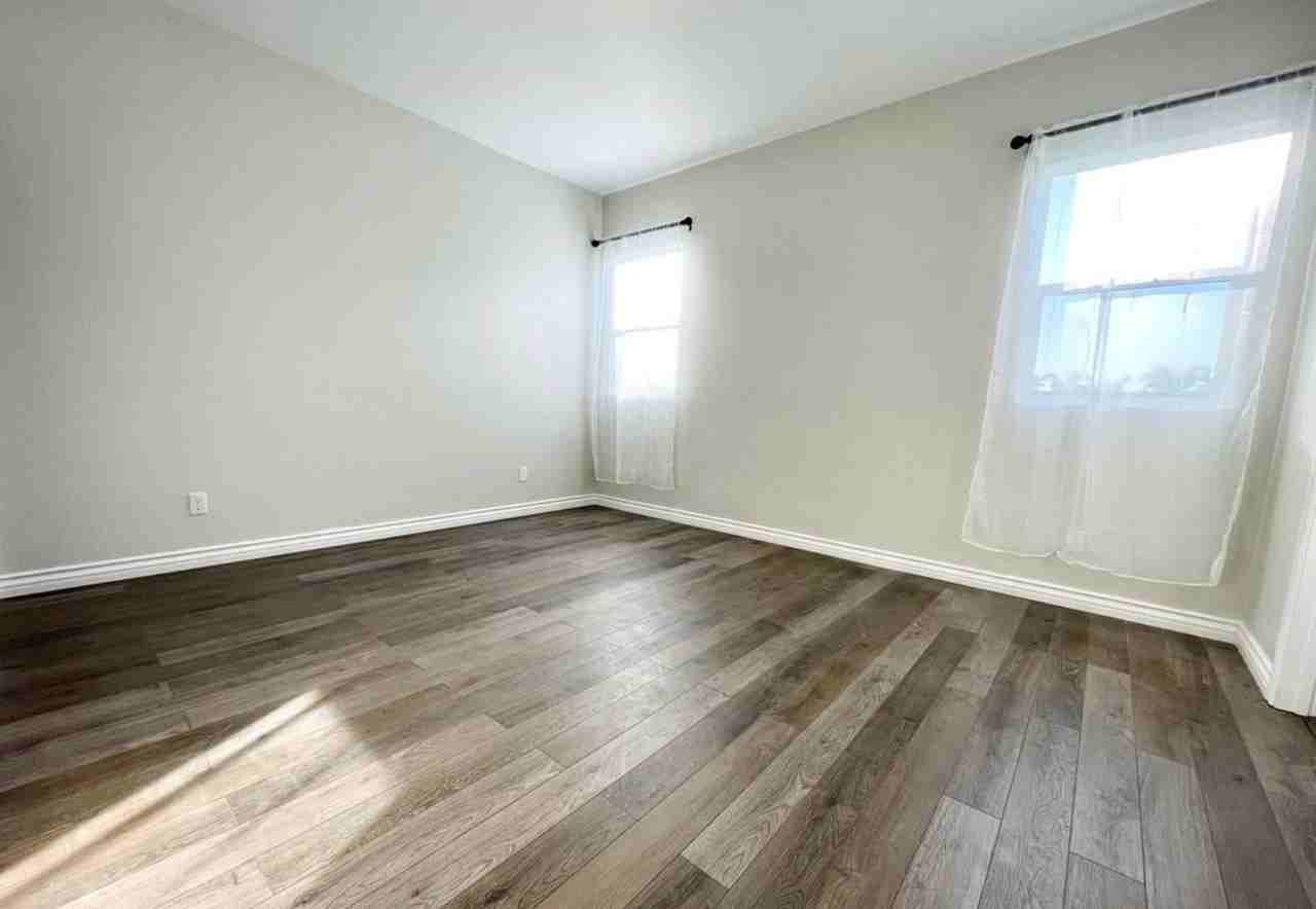 15745 Hayland St - Photo 6 of 13