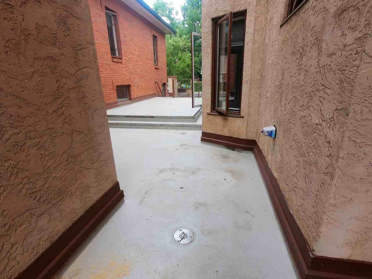 1612 17th St ## 2d - Photo 2 of 25
