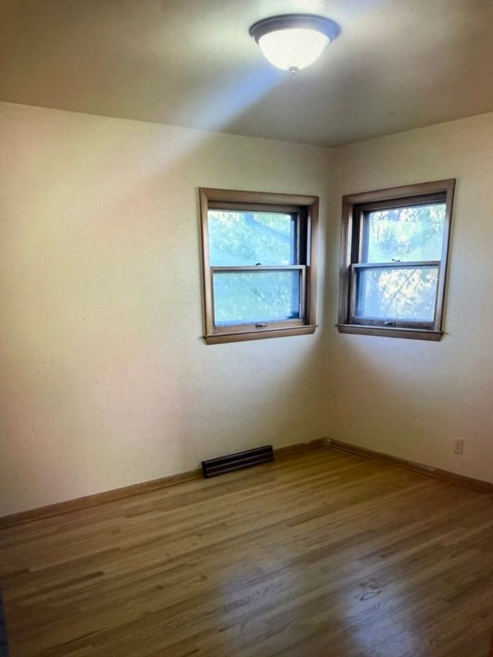 3911 N 92nd St - Photo 2 of 17