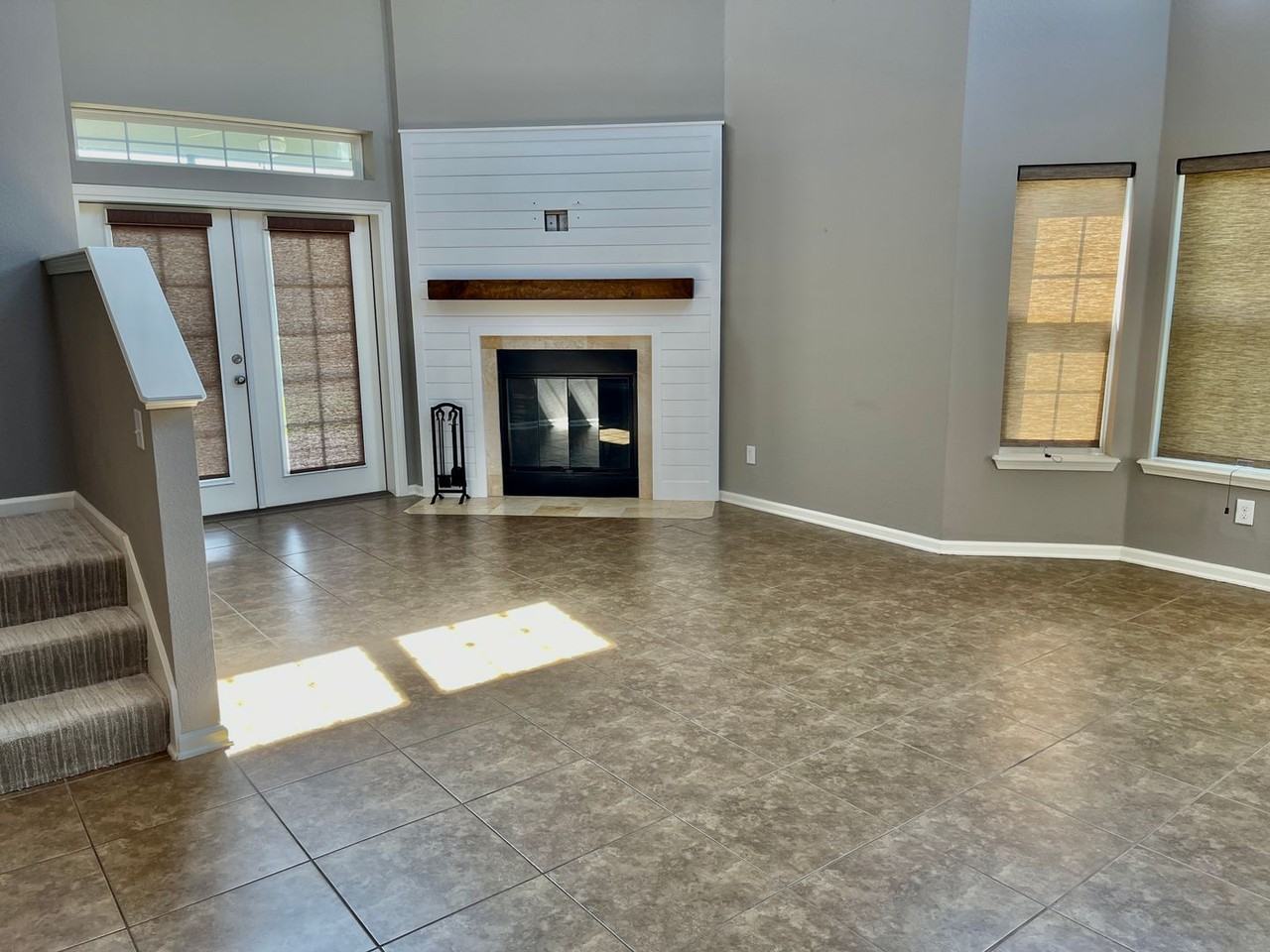 2158 Hibiscus Ct - Photo 6 of 12