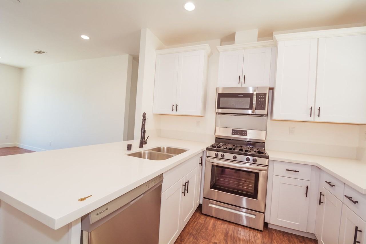 2468 Mission Inn Ave - Photo 6 of 22