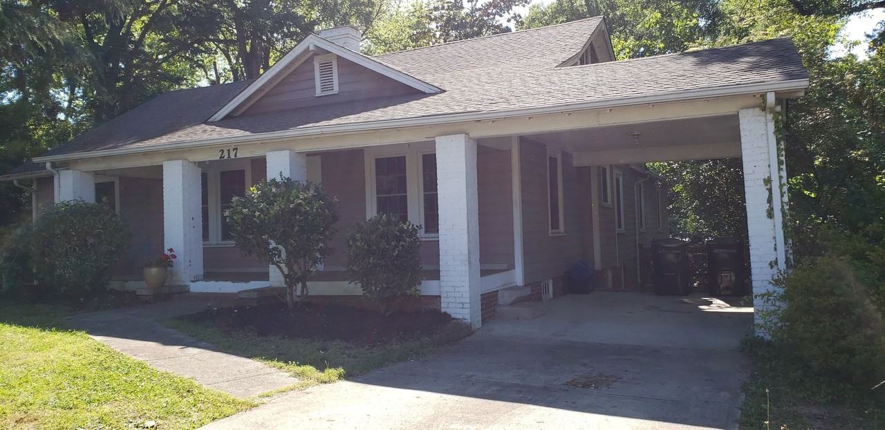 217 Charlotte Ave - Photo 2 of 18