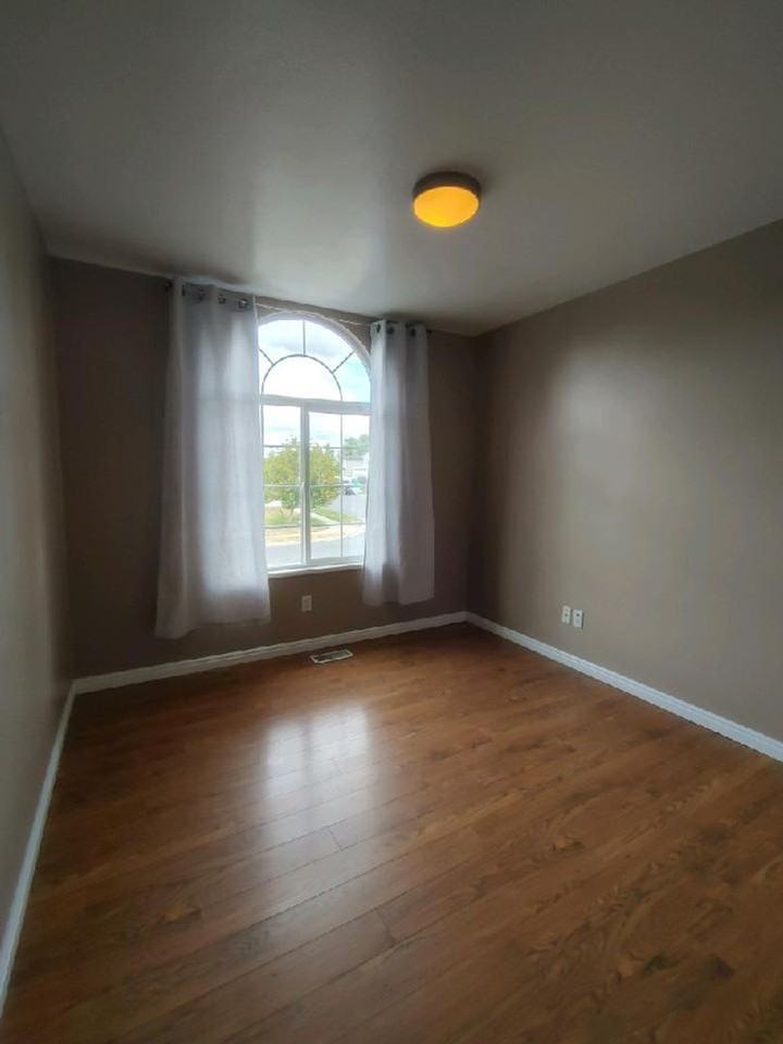 2503 W 1400 N - Photo 6 of 13