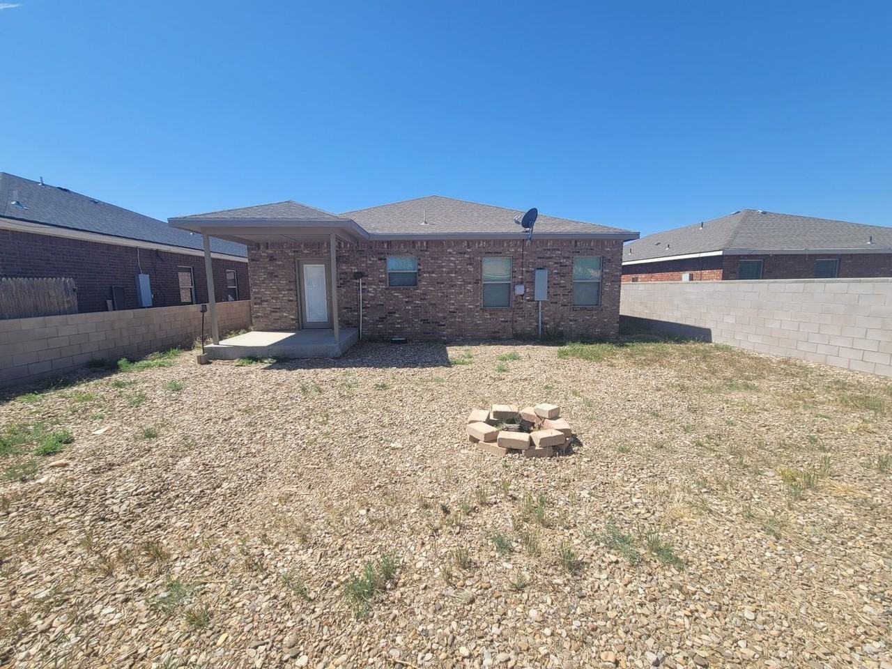 1824 Dillon Wood Dr #WOOD - Photo 4 of 19
