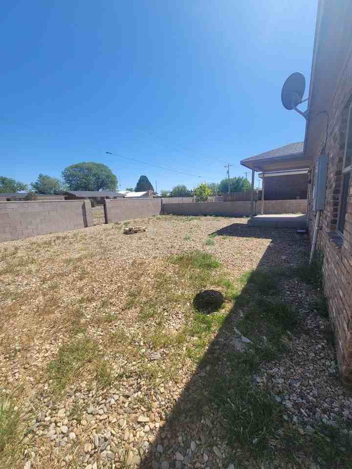 1824 Dillon Wood Dr #WOOD - Photo 5 of 19