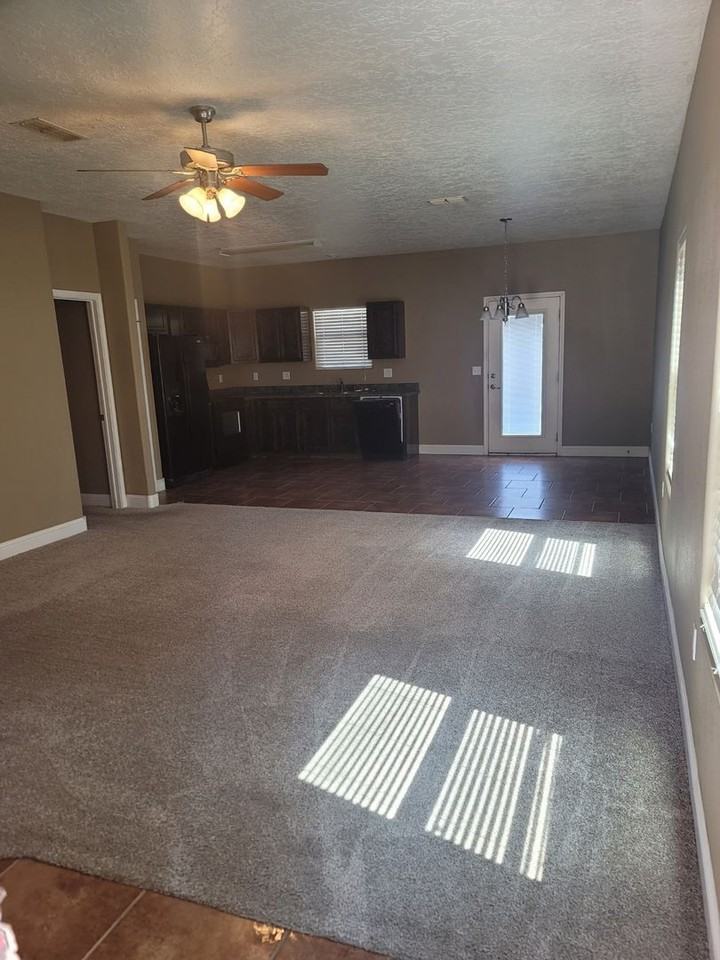 1824 Dillon Wood Dr #WOOD - Photo 6 of 19