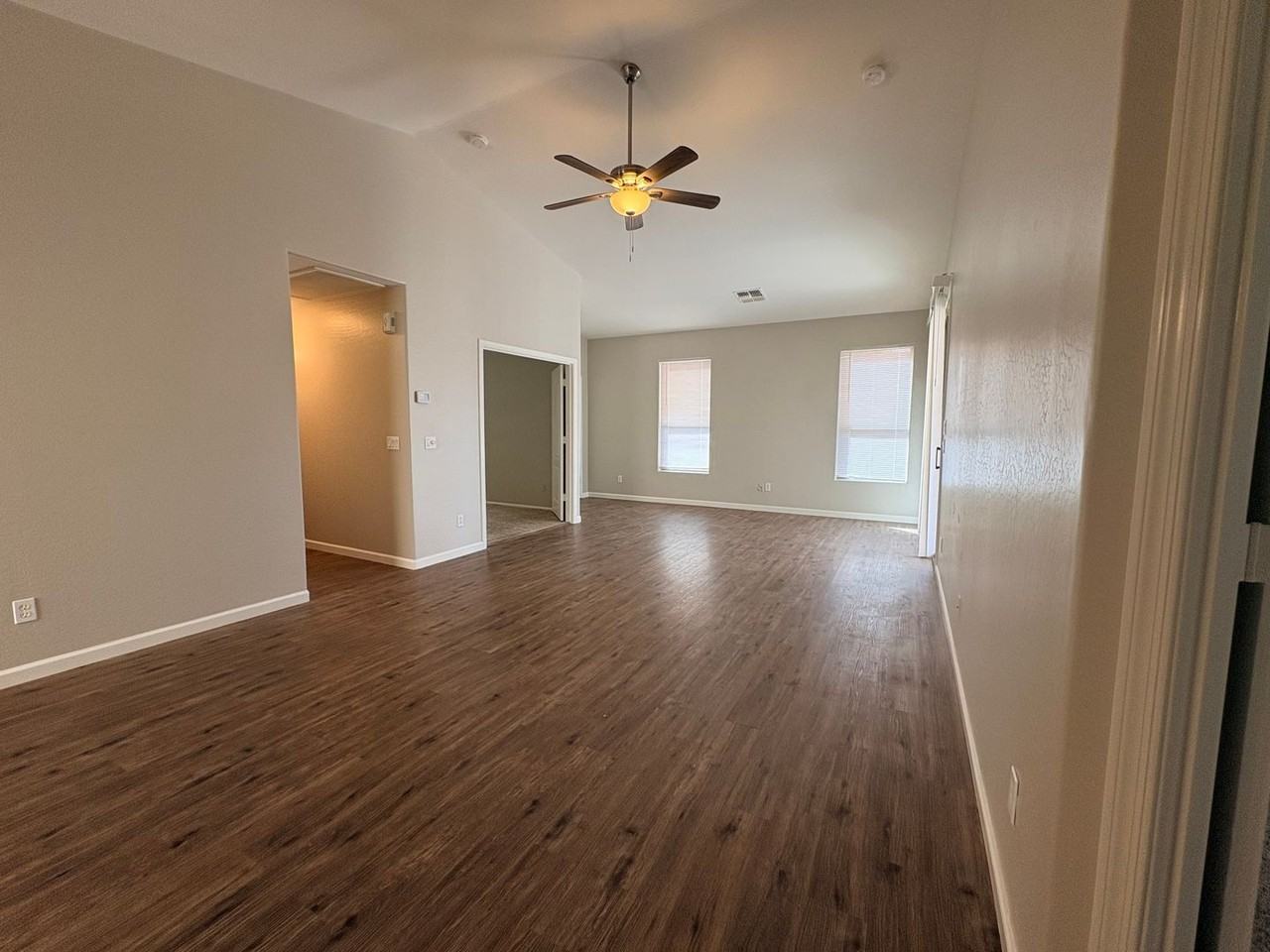 86 W Gold Dust Way - Photo 6 of 19