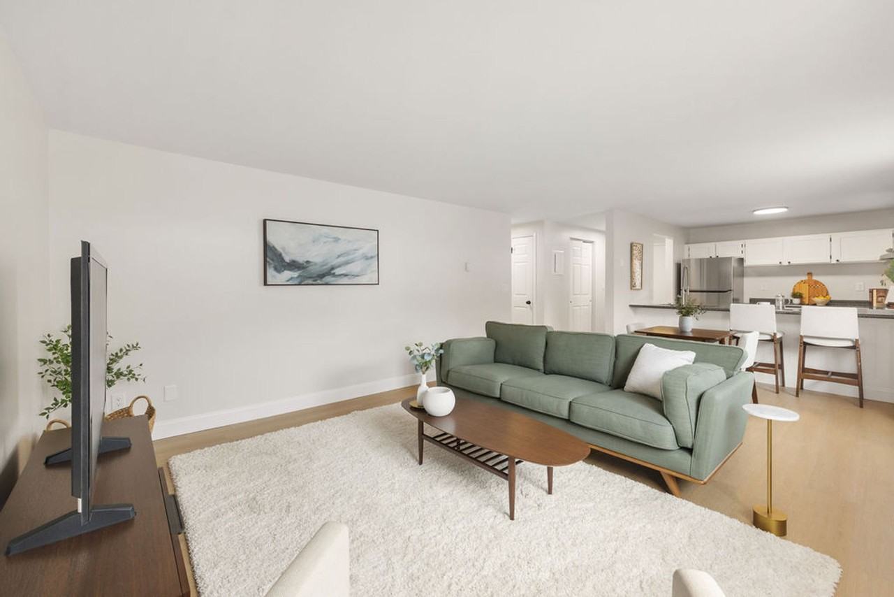 Palace Court Apartments - Photo 6 of 50