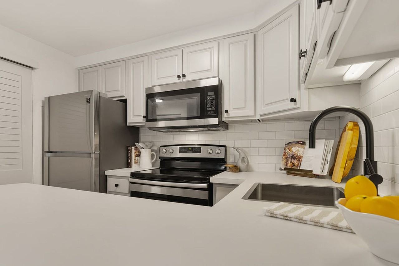 Fayetteville Pines Townhouses - Photo 2 of 50