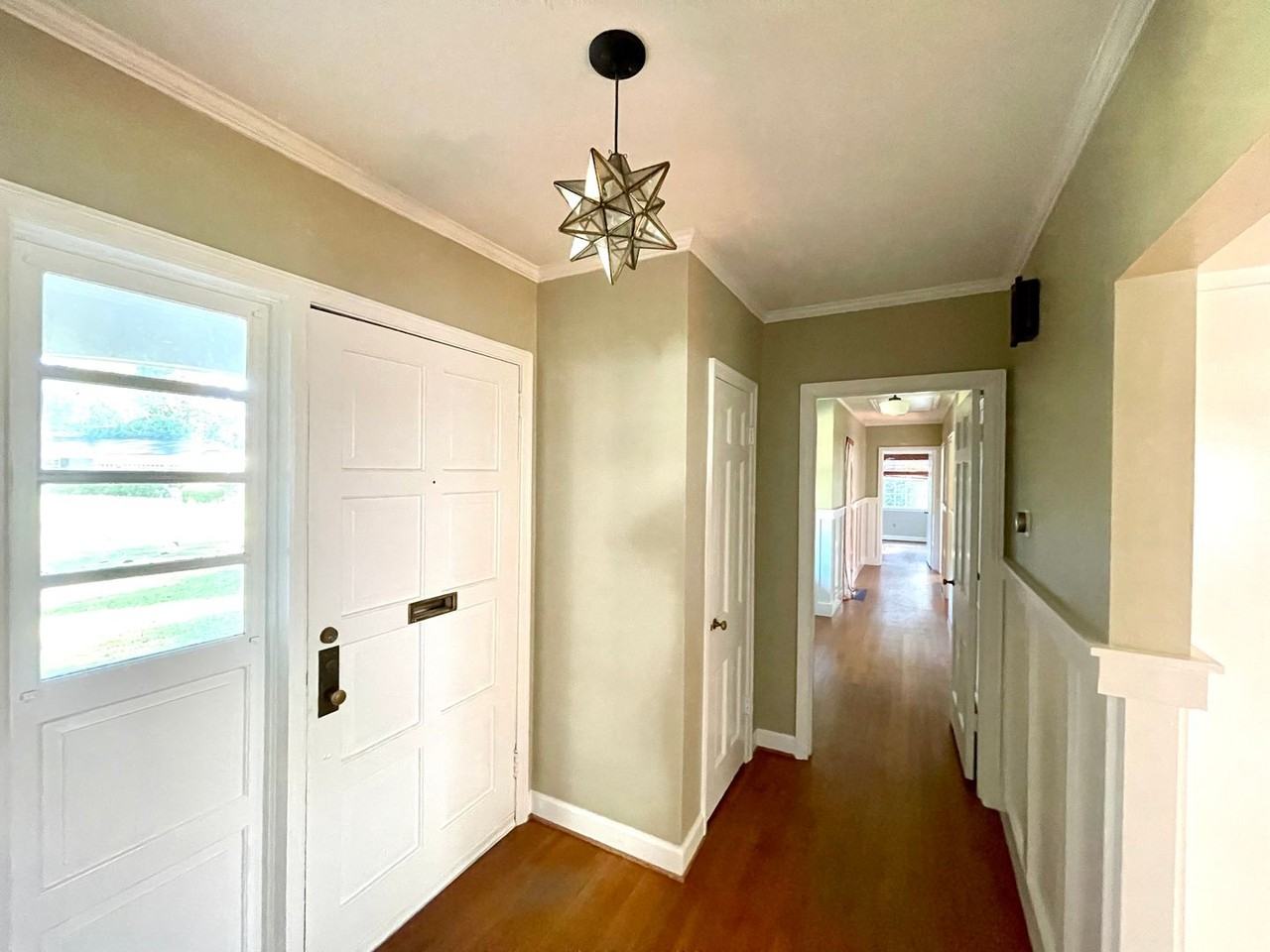 1217 Brightwood Dr - Photo 4 of 18