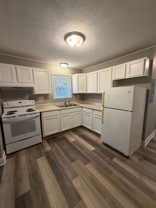 824 Country Manor - Photo 1 of 1