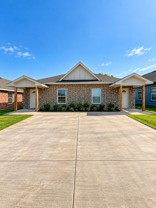 1407 Sw Bishop Rd - Photo 1 of 1
